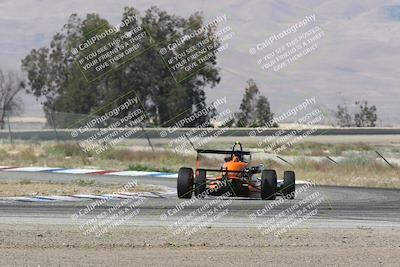 media/Jun-02-2024-CalClub SCCA (Sun) [[05fc656a50]]/Group 6/Qualifying/